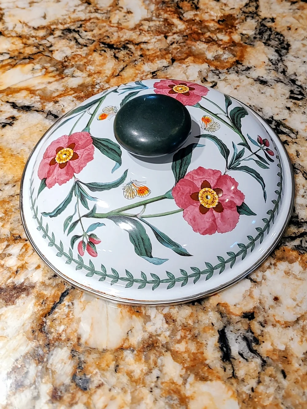 Portmeirion Floral Enamel Pot Lid in White with Pink Flowers and Black Knob